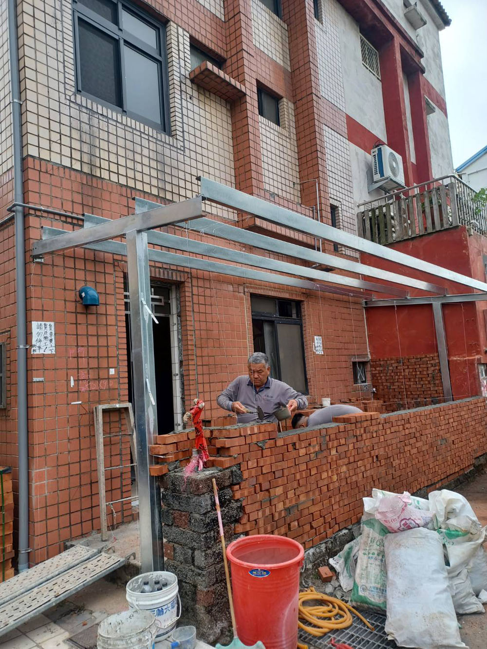 台中紅磚隔間增建工程