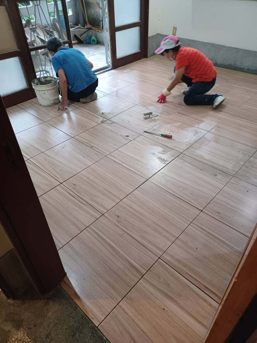 台中室內地磚鋪貼施工